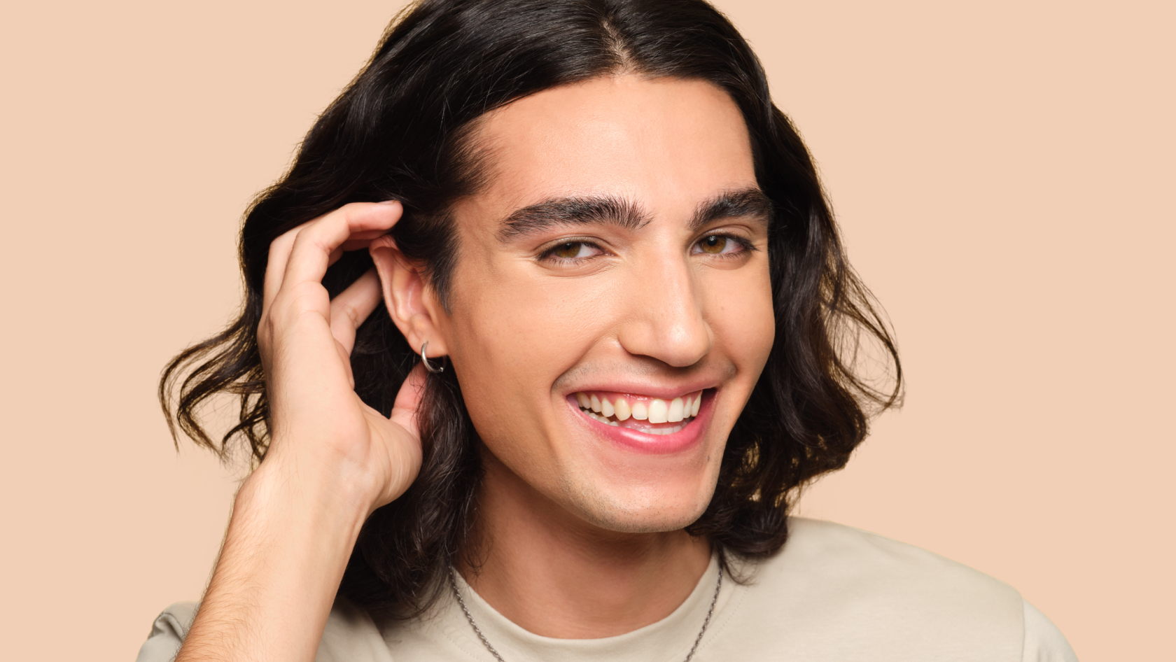 smelly-scalp-causes-treatments-and-how-to-fix-it-good-health-by-hims